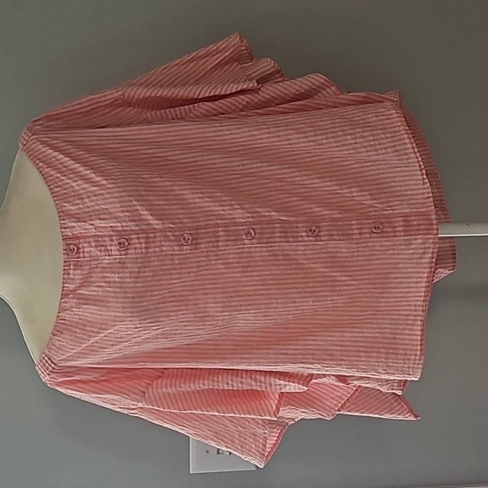 Eyc lane Bryant on shoulder or off shoulder blouse (D)